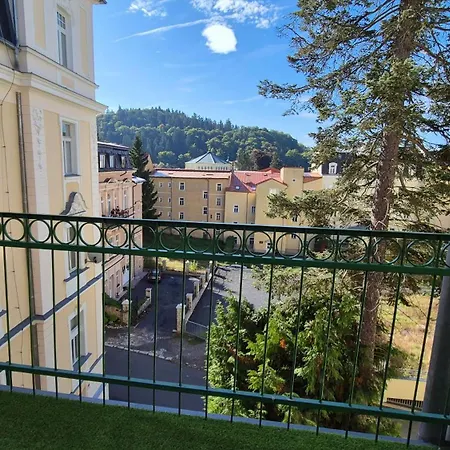 U Kolonady Apartament Mariańskie Łaźnie
