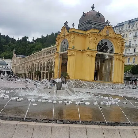 Daire U Kolonady Mariánské Lázně